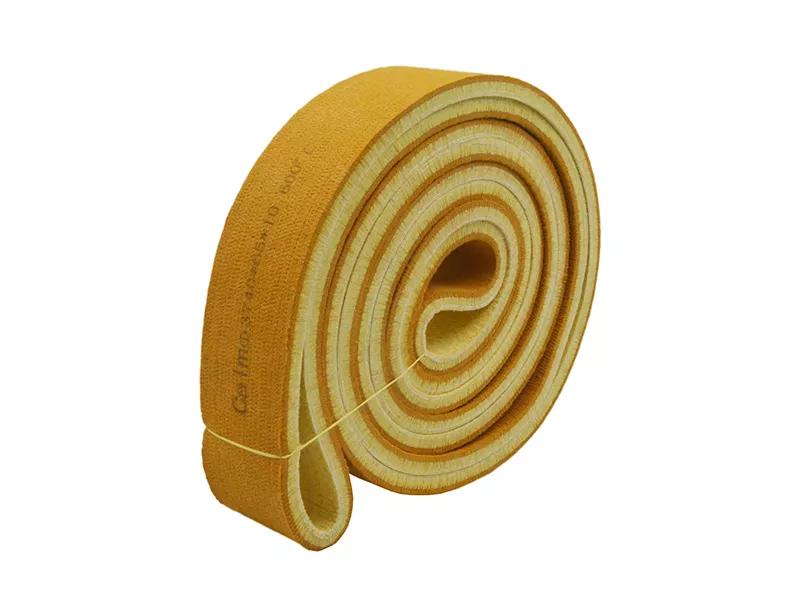 Heat resistant conveyor belts